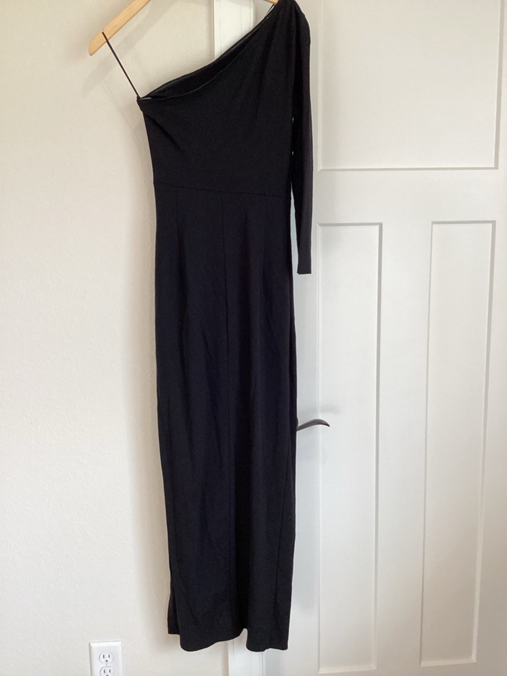 Sarin Mathews Black One-Shoulder Maxi Dress with Slit